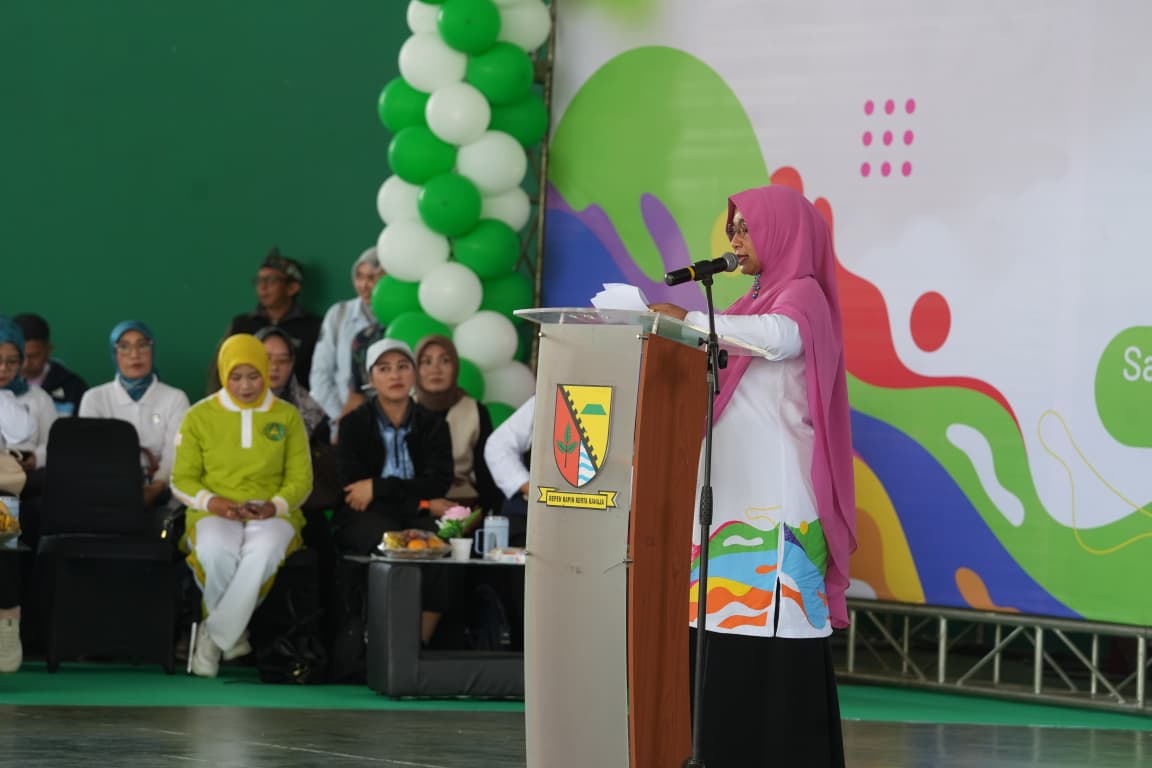 Ketua TP PKK Kabupaten Bandung, Emma Dety : Hormati Orangtua dan Guru, Ya Nak