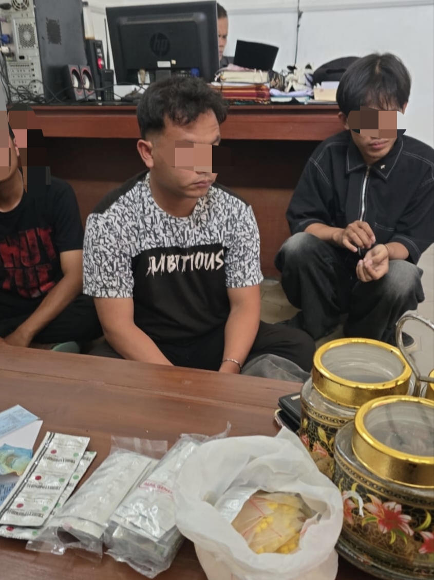 Transaksi Obat Keras Terbatas Terbongkar di Cibatu Garut, Ratusan Butir Diamankan Polisi